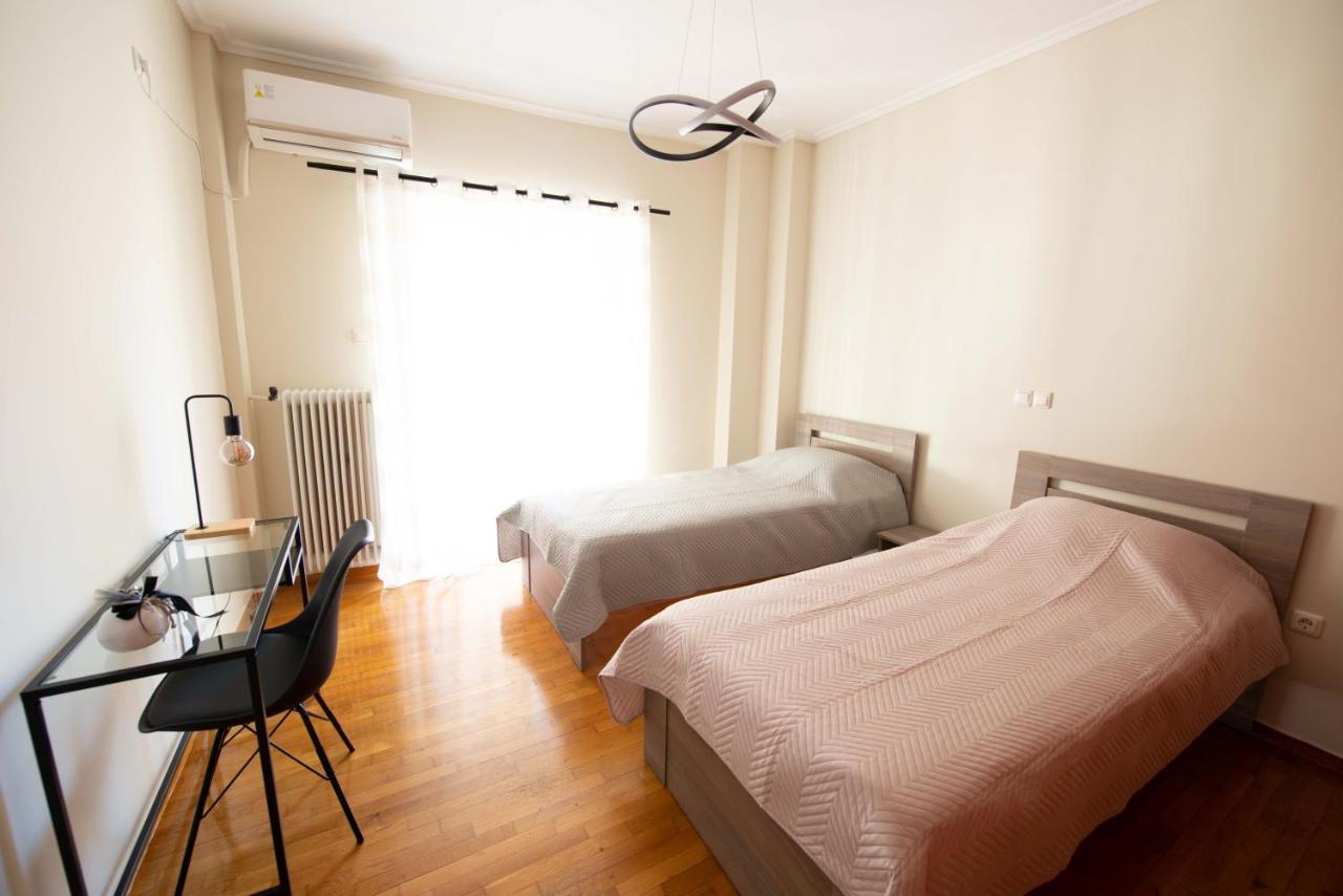 Apartamento Dimantheo Atenas Exterior foto